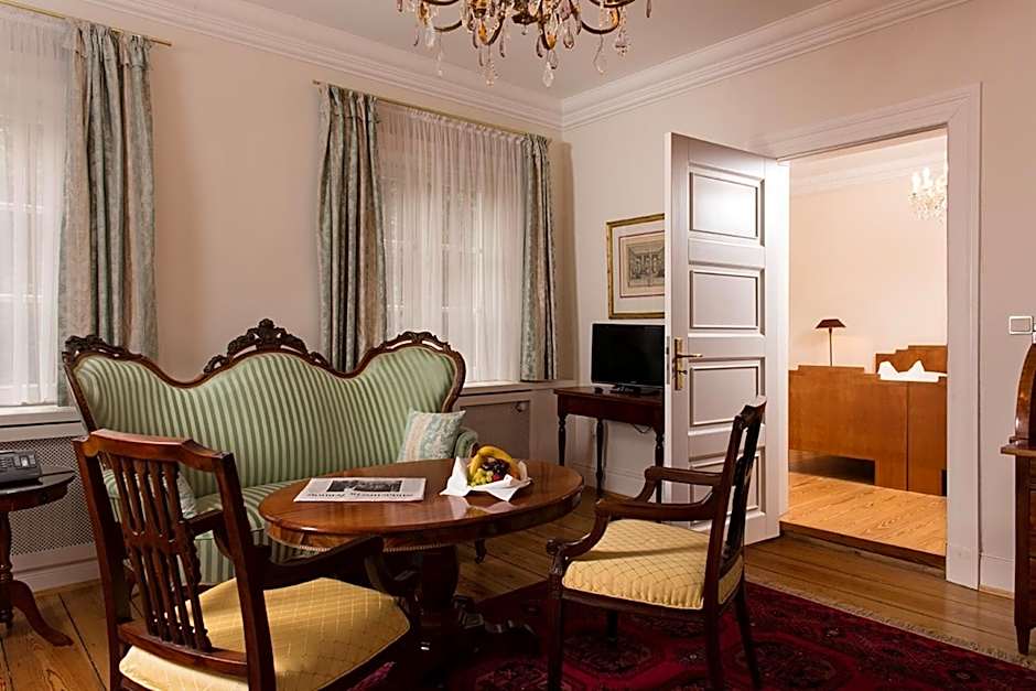 Palais Esplanade Hamburg-Adults Only