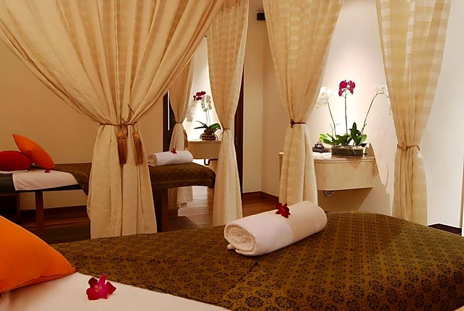 Aryaduta Lippo Village