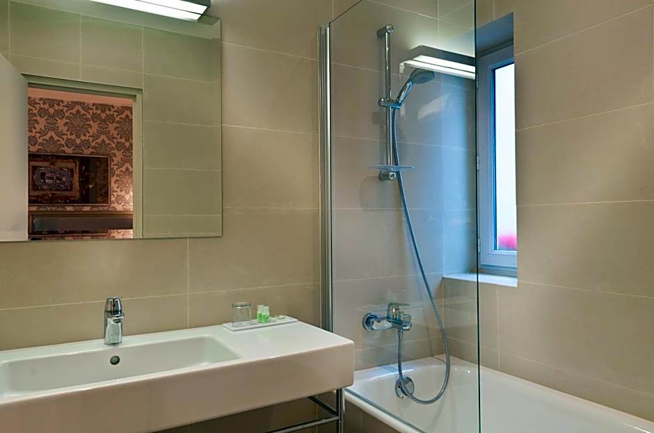 Hotel Monceau Wagram
