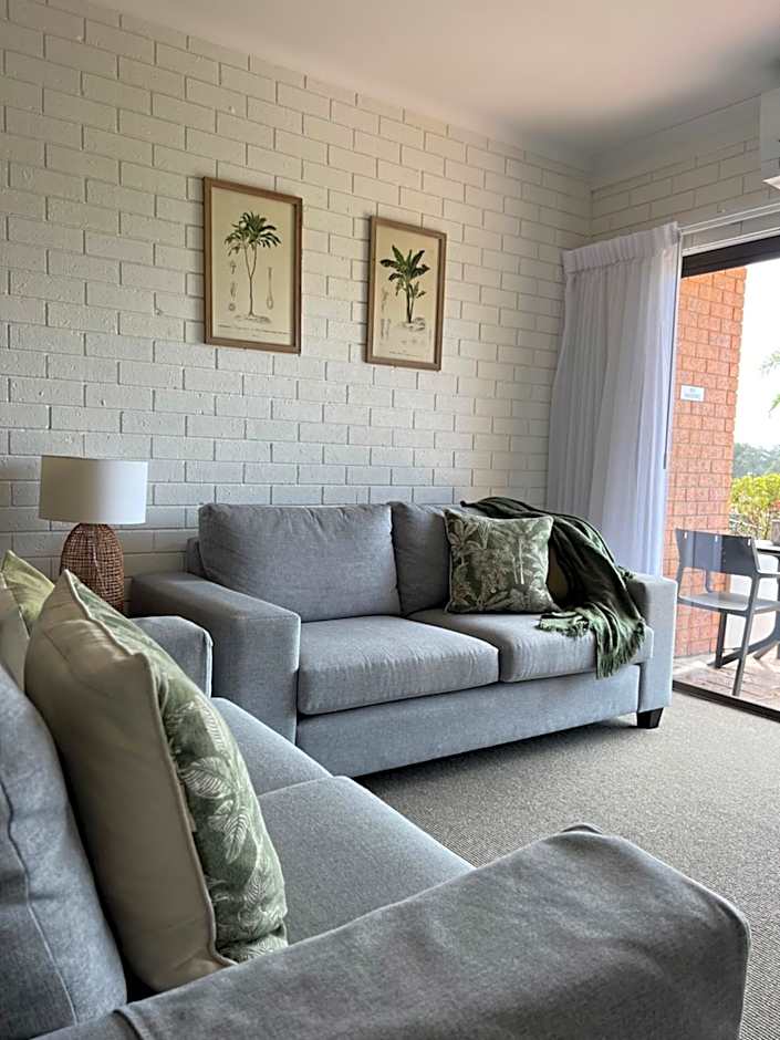 Mollymook Seascape Motel