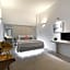 Kima Oia Suites