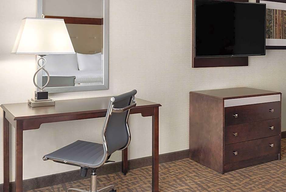 Wyndham Garden Buffalo Downtown