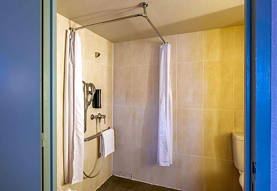 B&B Hôtel Bordeaux Sud