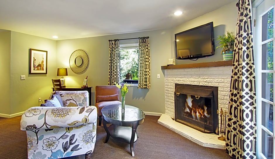 Babbling Brook Inn