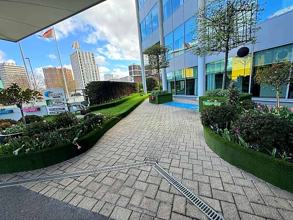 Rafayel Hotel & Spa