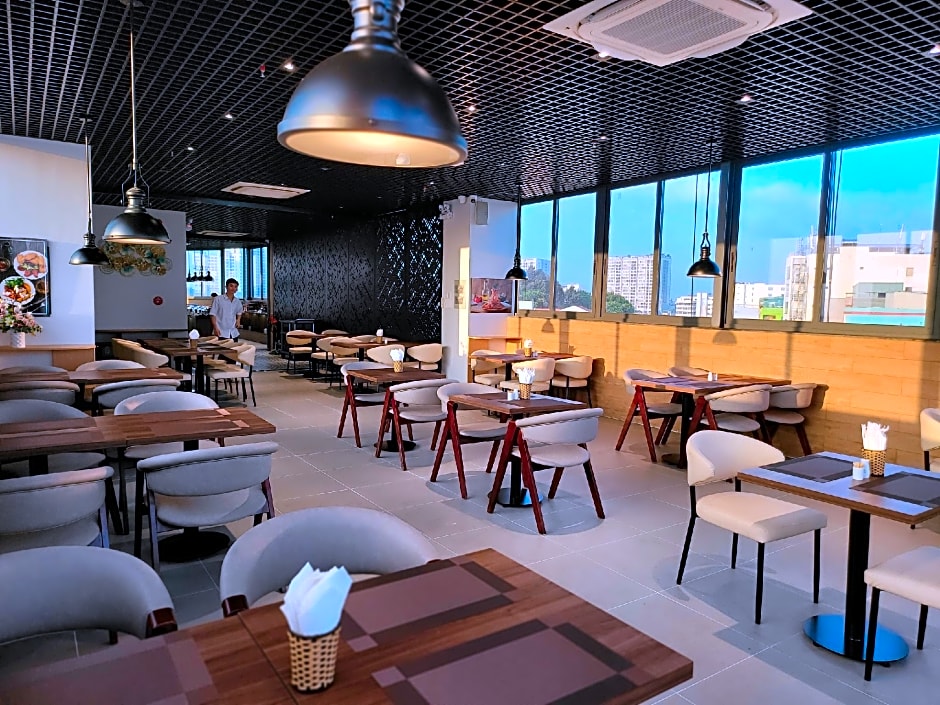 THANH LONG BACH DANG HOTEL