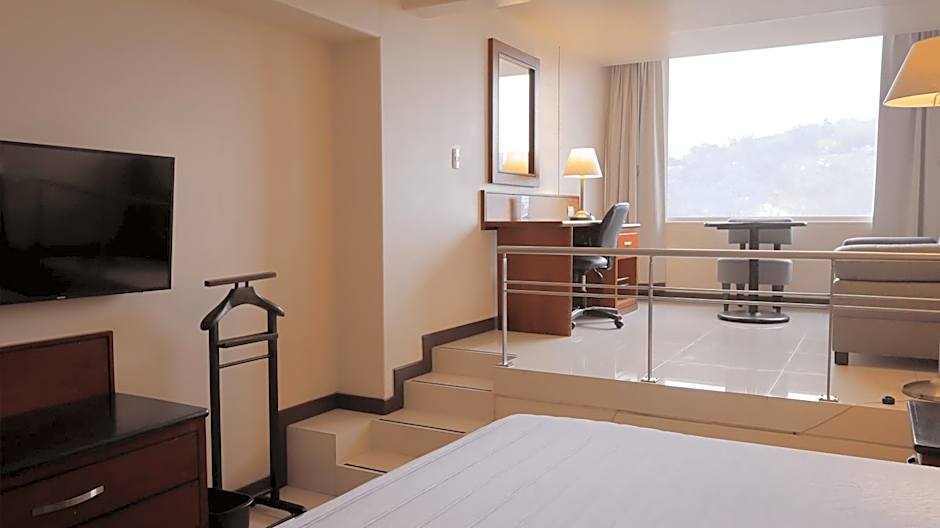 Hotel Fortin Plaza
