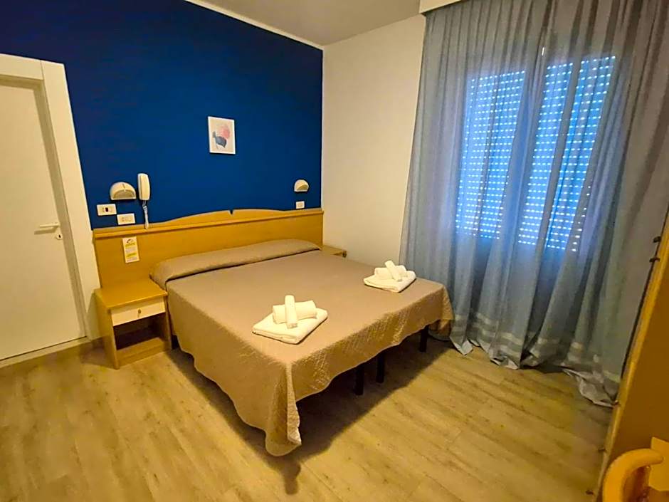 Hotel REX