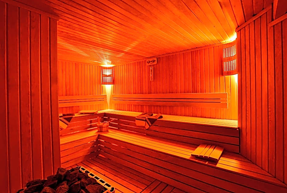 Business Life Boutique Hotel