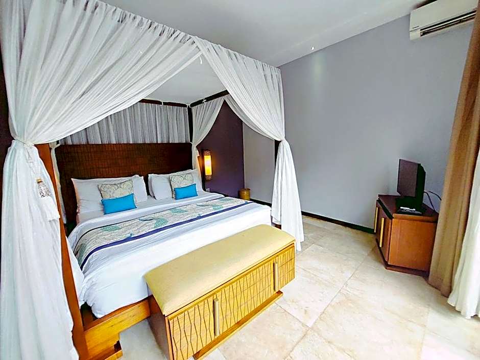Seminyak Icon - by Karaniya Experience