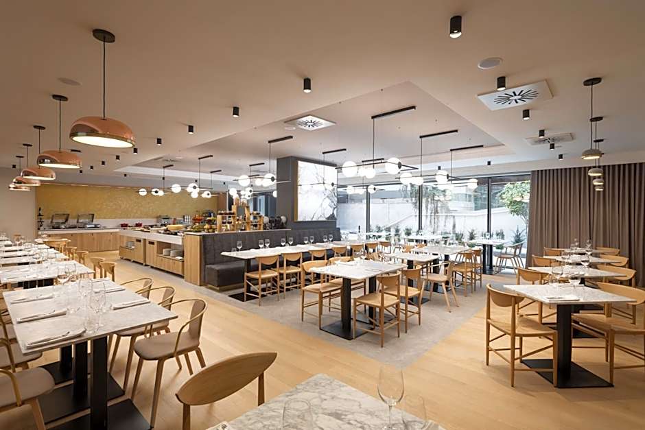 Courtyard by Marriott Cluj - Napoca Downtown