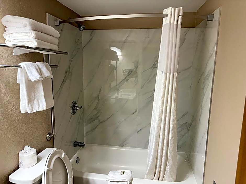 Super 8 by Wyndham Mt. Vernon