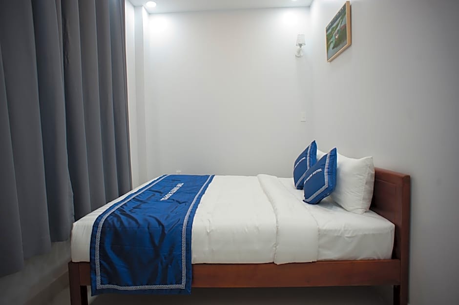 The white guest house