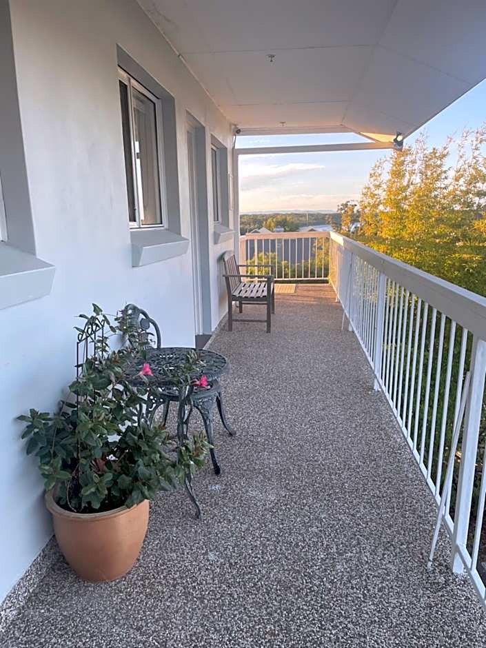 Huskisson Beach Motel