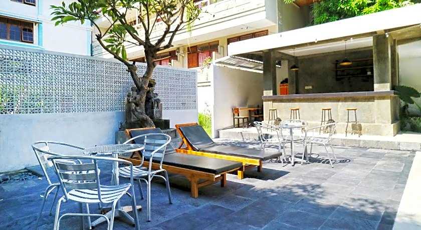 Hotel Palm Garden Kuta