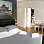 Luxury Rome Savini Guest House