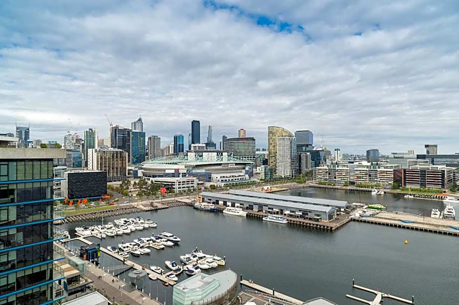 AKOM AT Docklands
