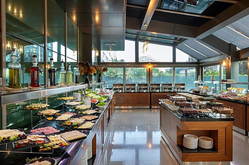 Miracle Istanbul Airport Hotel & Spa