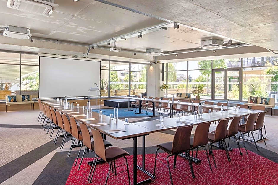 Aiden by Best Western T'aim Hotel