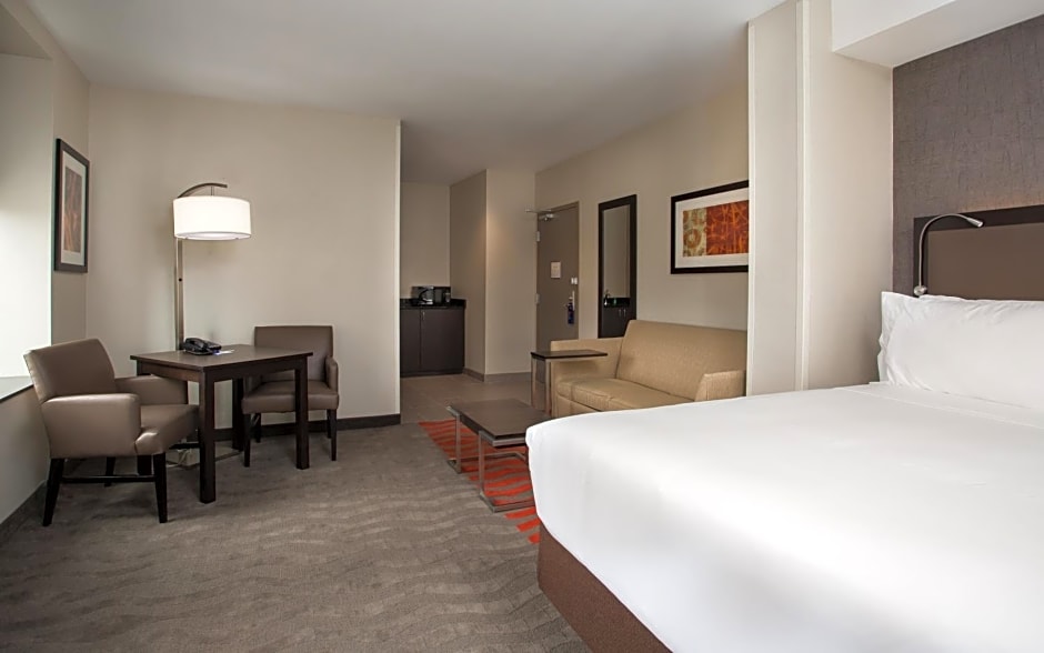 Holiday Inn Express Springfield Downtown By IHG