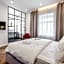 Budapest Eye- Boutique Suites, by BQA