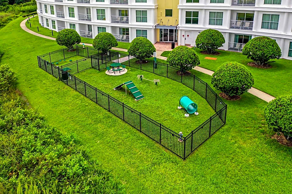 Pet friendly in Orlando area near Disney and ESPN Center