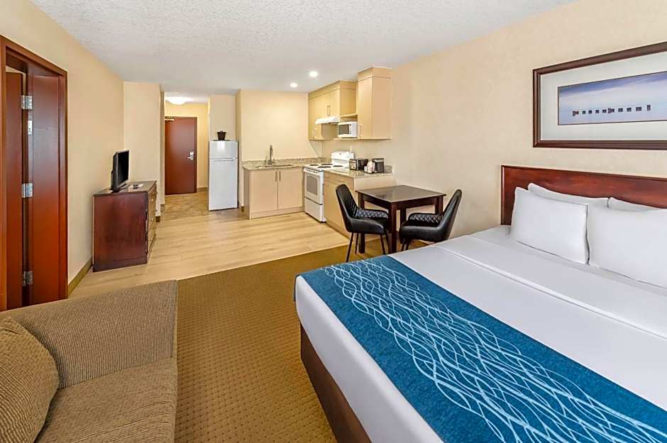 Comfort Inn & Suites