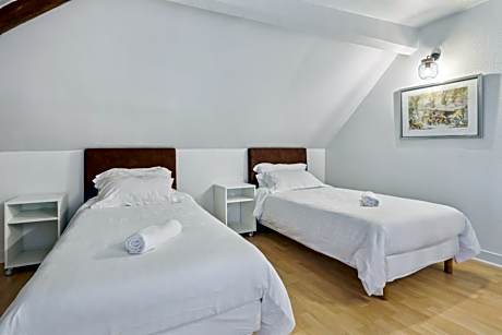 Apartment - Split Level