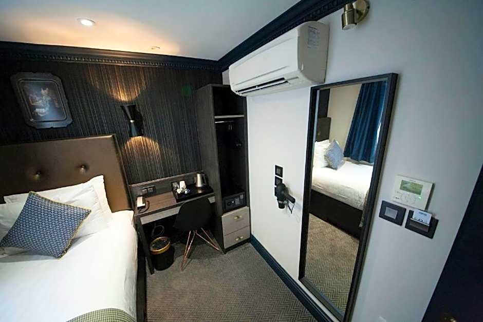 The Pack And Carriage London