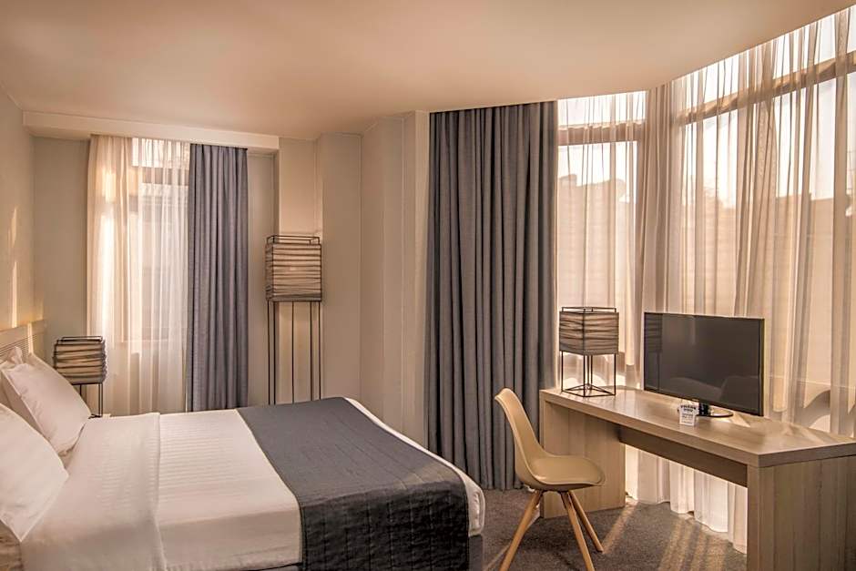 Photo 1 of 5 of Deluxe 1 Double Bed or 2 Beds
