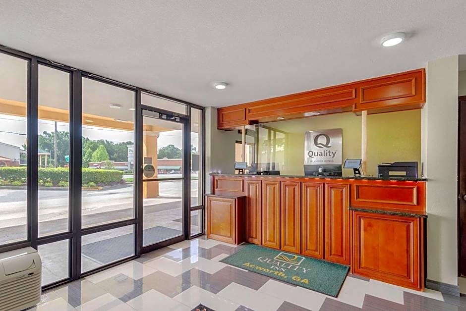 Quality Inn Acworth North