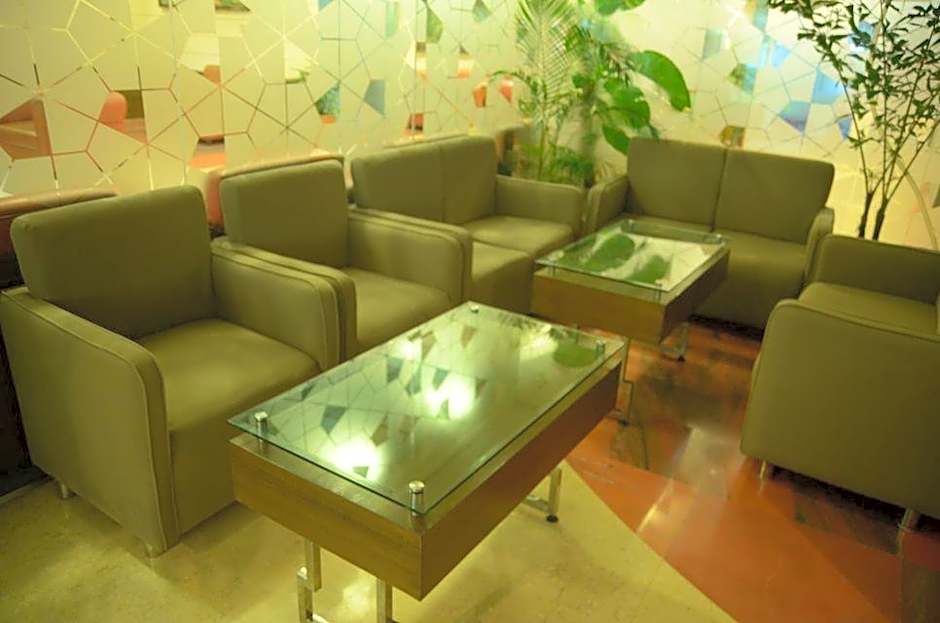 Hotel 71