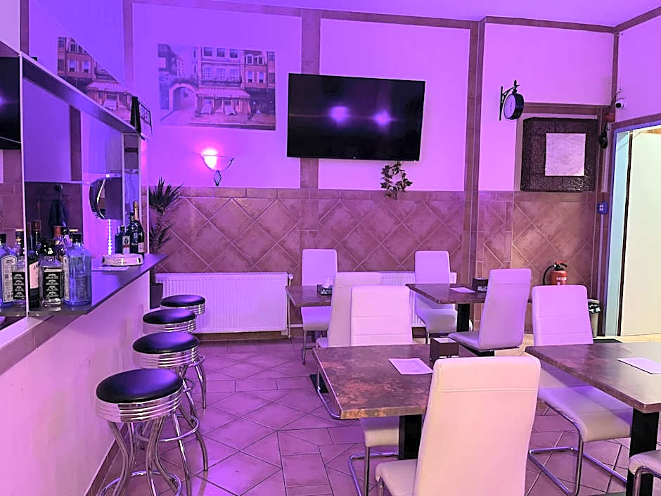 City Hotel West Frankfurt City Centre