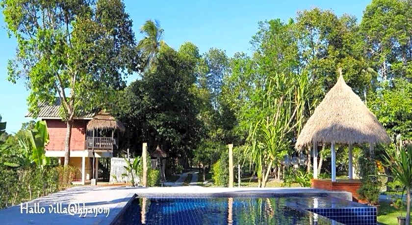 Hallo Villa Khanom
