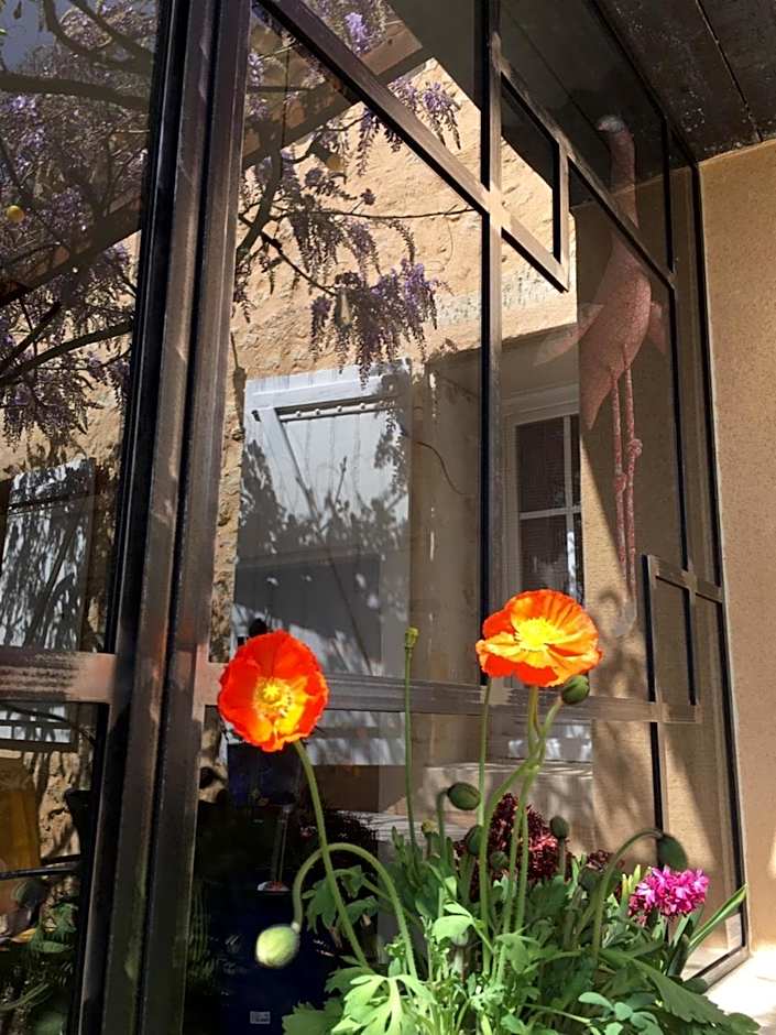 Chambres d'Hôtes L'Ostal de Pombonne