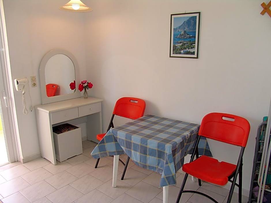Kontessa Apartments