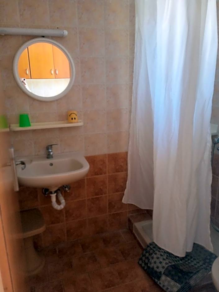 Denise Apartments Kefalos