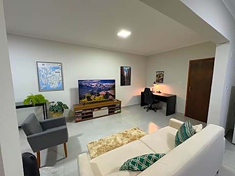 Apartamento no centro de São Lourenço e a 750 metros do parque