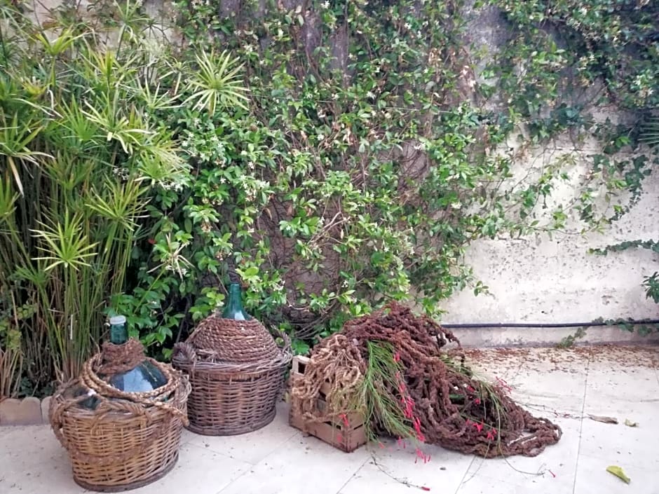 Agorà Suites & Apartments