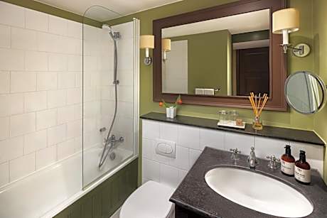 Superior Room with Two Beds