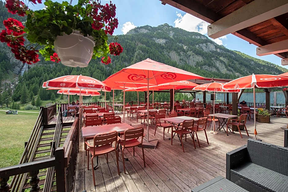 Logis Hôtel Spa la Cascade