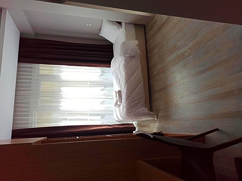 Naz Hotel Old Bazaar