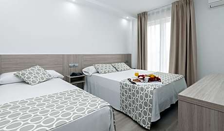 Triple Room (2 Adults + 1 Child)