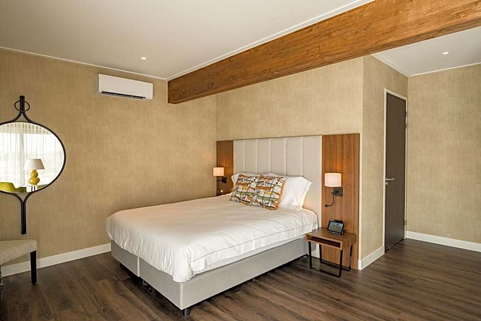 Hotel Ter Zand - Handwritten Collection