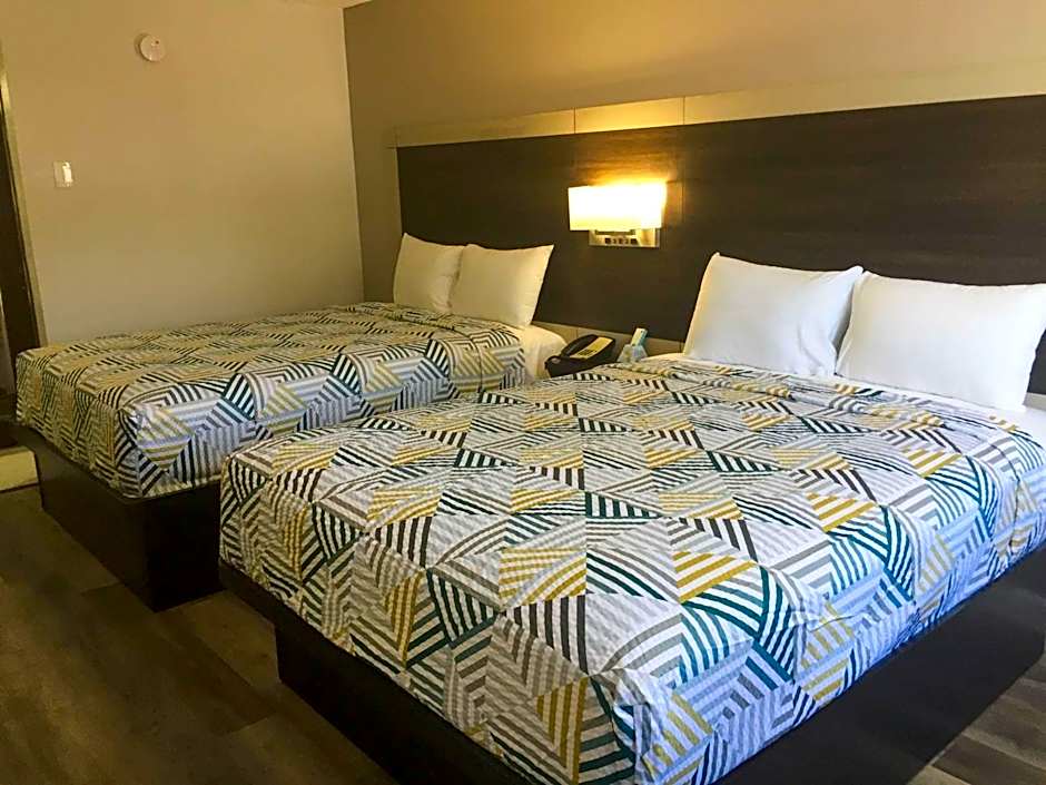 Motel 6-Burnsville, MN