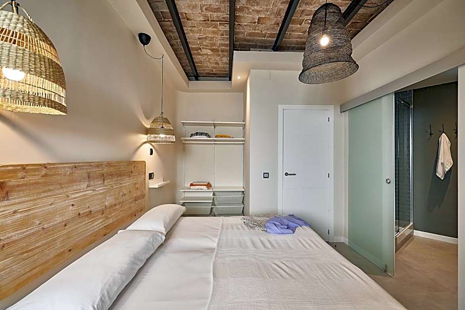 AinB Eixample-Miro Apartments