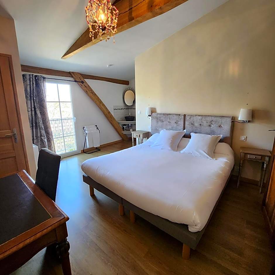 Hôtel La Tour Perrier