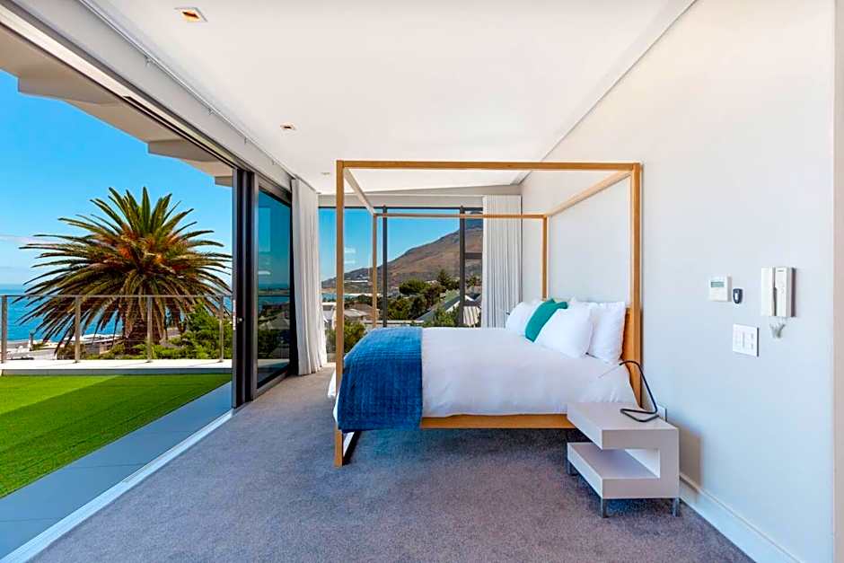 Amara 2 -Designer Penthouse with Solar Power