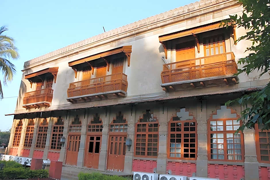 Nilambag Palace Hotel