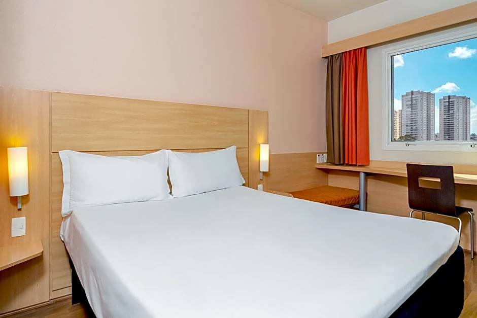 Ibis Sao Paulo Interlagos